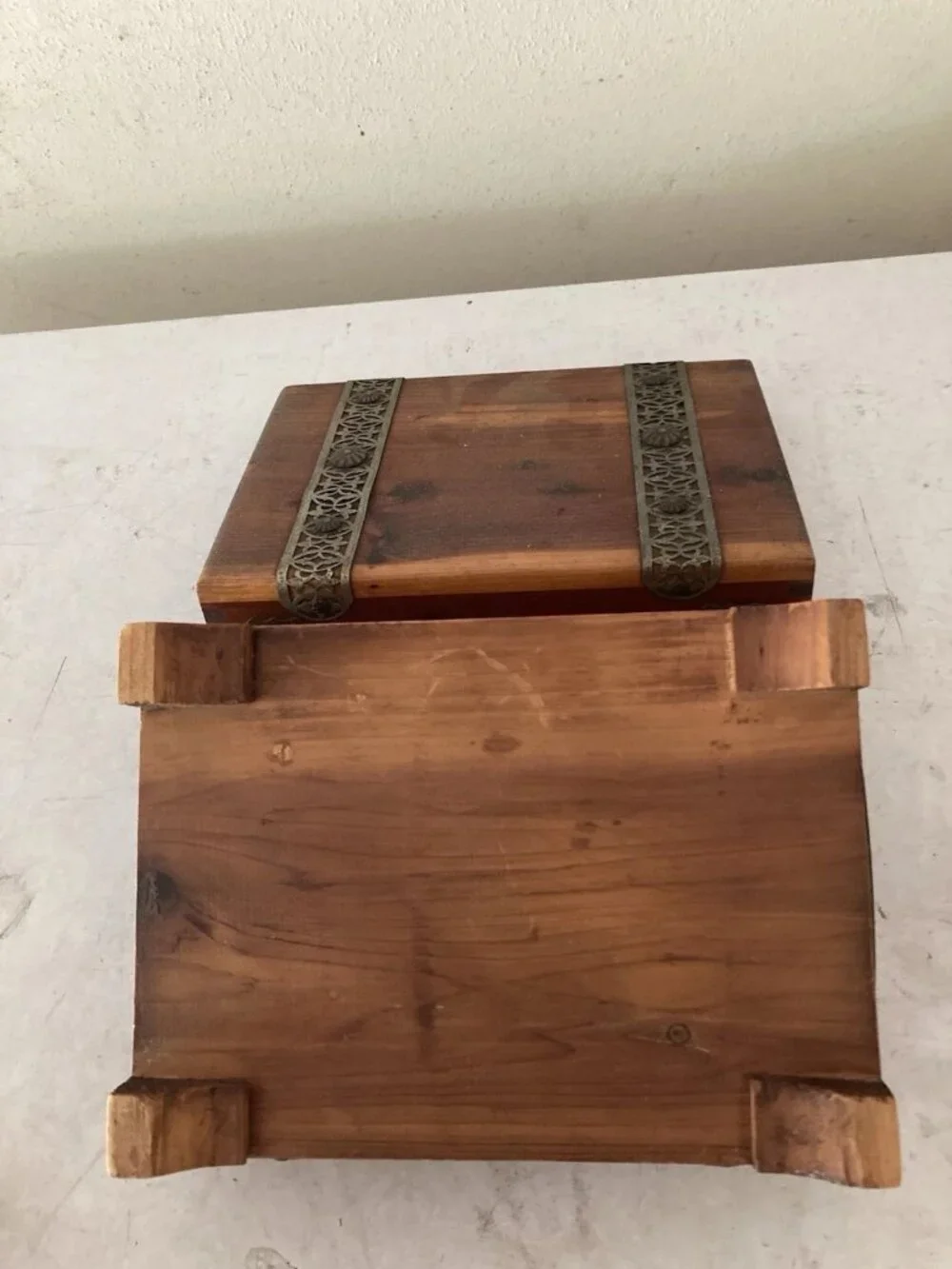 Vintage Wooden Cedar Trinket Jewelry Box